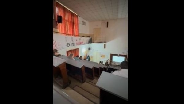 КЛАСИЧАН ТЕРОРИЗАМ: Појавио се цео аудио-снимак бруталног плана блокадера - овако су смислили да нападну аеродром КЛАСИЧАН ТЕРОРИЗАМ: Појавио се цео аудио-снимак бруталног плана блокадера - овако су смислили да нападну аеродром