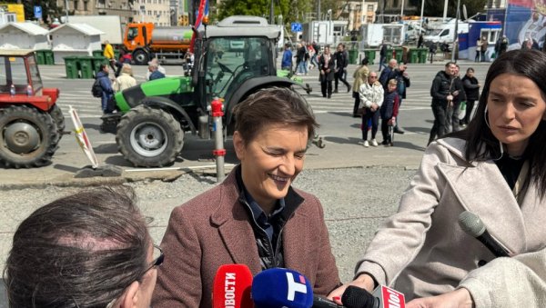 БРНАБИЋ НА СВЕНАРОНОМ СКУПУ: Покрет нам је насушна потреба, он треба да укључи свакога коме је Србија на првом месту (ВИДЕО)