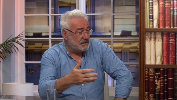 У ОСЈЕКУ ДОЧЕК СА СЕВЕРИНОМ, У СПЛИТУ ДЕМОНСТРАЦИЈЕ Несторовић о блокадерима фотељашима - То је јако ружно! (ВИДЕО) У ОСЈЕКУ ДОЧЕК СА СЕВЕРИНОМ, У СПЛИТУ ДЕМОНСТРАЦИЈЕ Несторовић о блокадерима фотељашима - То је јако ружно! (ВИДЕО)