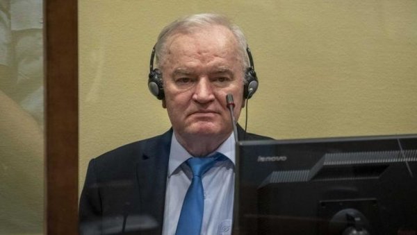 ОСТАЛИ СУ МУ МЕСЕЦИ, НЕЋЕ ДОЧЕКАТИ КРАЈ ГОДИНЕ Син Ратка Младића о очевом стању у Хагу ОСТАЛИ СУ МУ МЕСЕЦИ, НЕЋЕ ДОЧЕКАТИ КРАЈ ГОДИНЕ Син Ратка Младића о очевом стању у Хагу
