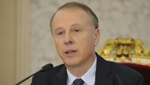 ХОЋЕ ДА СТВОРЕ КРИМИНАЛНУ ДРЖАВУ У КОЈОЈ СЕ НЕЋЕ ПОШТОВАТИ ЗАКОНИ: Ово је једини циљ ректора Ђокића и блокадера фотељаша ХОЋЕ ДА СТВОРЕ КРИМИНАЛНУ ДРЖАВУ У КОЈОЈ СЕ НЕЋЕ ПОШТОВАТИ ЗАКОНИ: Ово је једини циљ ректора Ђокића и блокадера фотељаша