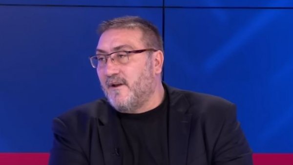 САМО МОНСТРУМИ ОД ЉУДИ СЕ РАДУЈУ ТУЂОЈ НЕСРЕЋИ Булатовић: Да му Бог да здравља и да као такав још дуго чува Србију и наш народ САМО МОНСТРУМИ ОД ЉУДИ СЕ РАДУЈУ ТУЂОЈ НЕСРЕЋИ Булатовић: Да му Бог да здравља и да као такав још дуго чува Србију и наш народ