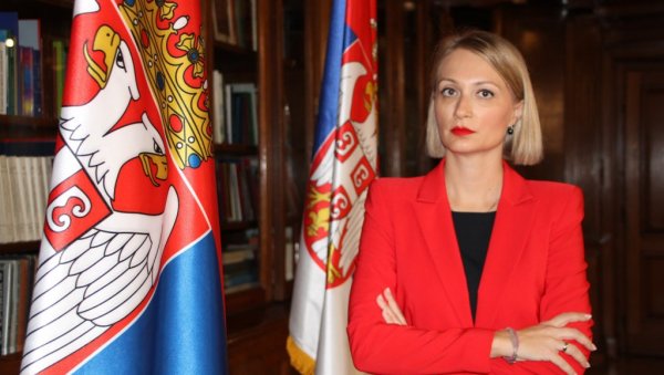 ЗНАТЕ ЛИ ШТА ЈЕ ЗАЈЕДНИЧКО ХРВАТИМА, ПОНОШУ, МИЛИВОЈЕВИЋУ, ТЕПИЋКИ? Пантић Пиља: Одвратни, љигави бескичмењаци ЗНАТЕ ЛИ ШТА ЈЕ ЗАЈЕДНИЧКО ХРВАТИМА, ПОНОШУ, МИЛИВОЈЕВИЋУ, ТЕПИЋКИ? Пантић Пиља: Одвратни, љигави бескичмењаци
