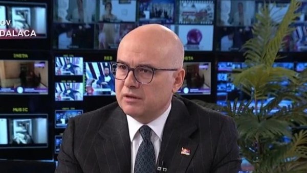ОЧЕКИВАЛИ СМО ВЕСТИ САД, АЛИ НЕ ОВАКВЕ Вучевић о здравственом стању Вучића: Председник сад треба да буде стрпљив и пажљив ОЧЕКИВАЛИ СМО ВЕСТИ САД, АЛИ НЕ ОВАКВЕ Вучевић о здравственом стању Вучића: Председник сад треба да буде стрпљив и пажљив