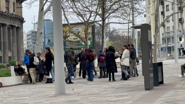 ВУЧИЋ О БЛОКАДЕРИМА: Србија је брутално нападнута, али пензије и минималац ће да расту