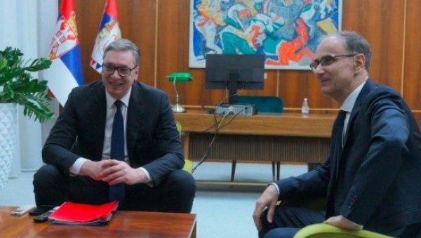 САМО ОН СПОСОБАН ДА ОСТВАРИ СВЕ СТРАТЕШКЕ ИНТЕРЕСЕ НАШЕ ЗЕМЉЕ Мацут пожелео брз опоравак Вучићу САМО ОН СПОСОБАН ДА ОСТВАРИ СВЕ СТРАТЕШКЕ ИНТЕРЕСЕ НАШЕ ЗЕМЉЕ Мацут пожелео брз опоравак Вучићу
