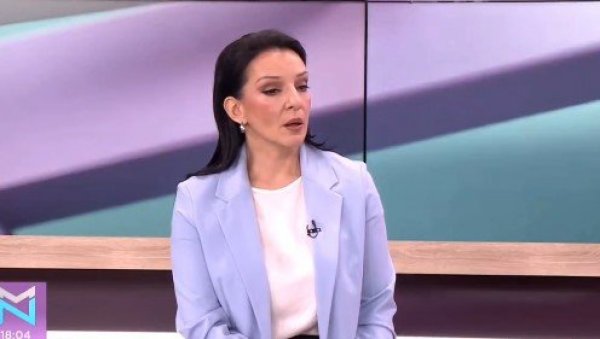 МАРИНИКА ТЕПИЋ СА ХИЛАРИ КЛИНТОН У ИТАЛИЈИ: Све јој плаћа Рокфелер фондација! МАРИНИКА ТЕПИЋ СА ХИЛАРИ КЛИНТОН У ИТАЛИЈИ: Све јој плаћа Рокфелер фондација!