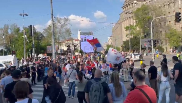 Студенти из Србије, Српске и Црне Горе крећу на Медицијаду и журку на Паг, где су усташе убиле на хиљаде Срба?! Студенти из Србије, Српске и Црне Горе крећу на Медицијаду и журку на Паг, где су усташе убиле на хиљаде Срба?!