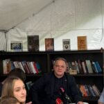 “VREME JE DA SE VRATIMO STUDIRANjU”: Ministar Dejan Vuk Stanković u poseti studentima koji žele da uče (VIDEO)