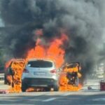 Buktinja nasred puta: Zapalio se automobil kod Malog Požarevca, vatra progutala čitavo vozilo (FOTO/VIDEO)