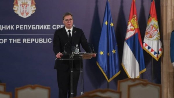 ВУЧИЋ ДОДЕЉУЈЕ ДРЖАВНА ОДЛИКОВАЊА: Ево су неке од личности које ће добити признање ВУЧИЋ ДОДЕЉУЈЕ ДРЖАВНА ОДЛИКОВАЊА: Ево су неке од личности које ће добити признање