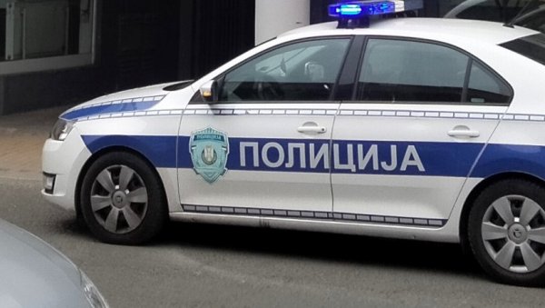 ТУКАО ЈЕ И КАДА ЈЕ ПАЛА НА ЗЕМЉУ: Због насиља у Неготину ухапшен мушкарац ТУКАО ЈЕ И КАДА ЈЕ ПАЛА НА ЗЕМЉУ: Због насиља у Неготину ухапшен мушкарац