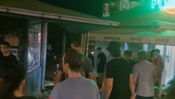 СРАМОТА! Блокадери са Правног подстичу насилнике да прикривају кривична дела! ТУче, лом и хаос на Булевару! Ко ће одговарати? СРАМОТА! Блокадери са Правног подстичу насилнике да прикривају кривична дела! ТУче, лом и хаос на Булевару! Ко ће одговарати?
