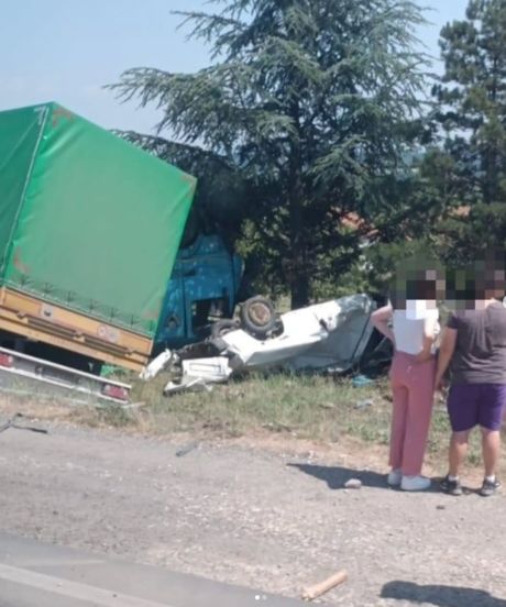Saobraćajka Stepojevac, kamion, auto Saobraćajka Stepojevac, kamion, auto
