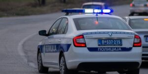 Ko je misteriozni muškarac sa šeširom? Kretao se oko kuće upucanog mladića u Pančevu