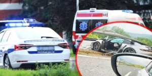 “Poršeom” probio bankinu: Jeziva nesreća kod Bele Palanke (FOTO)