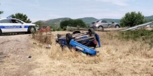 U nesreći kod Niša povređena beba! Vozač “pežoa” sleteo sa puta i prevrnuo se na krov