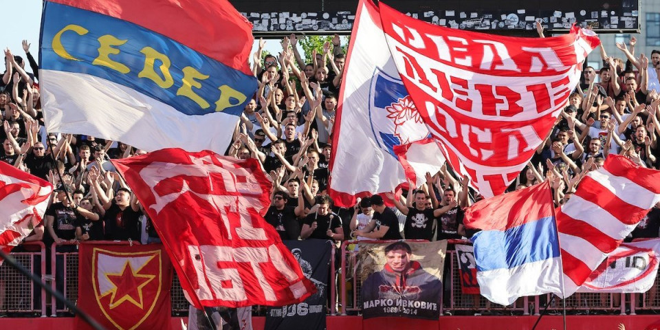 Bedno - Navijača Zvezde šutirali zbog ove majice, pa širili laži (FOTO)