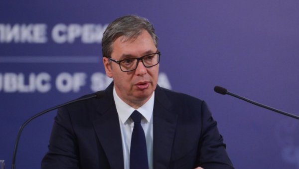 ВУЧИЋ СЕ ОБРАЋА ЈАВНОСТИ: Председник говори о ударним темама ВУЧИЋ СЕ ОБРАЋА ЈАВНОСТИ: Председник говори о ударним темама