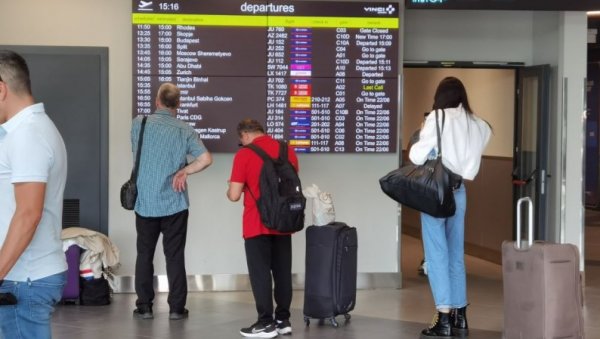 ОВО МНОГИ ПУТНИЦИ НЕ ЗНАЈУ: Ако нешто крене по злу, обратите се само њима ОВО МНОГИ ПУТНИЦИ НЕ ЗНАЈУ: Ако нешто крене по злу, обратите се само њима