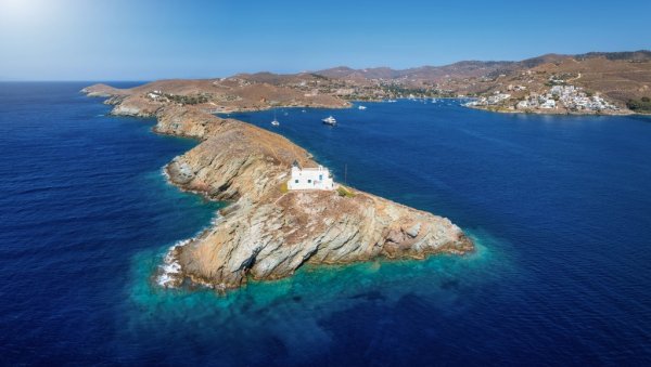 ПРОДАЈЕ СЕ КУЋА БЛИЗУ МОРА ЗА 60.000 ЕВРА: На овом острву у комшилуку исплати се купити некретнину - ево у чему је цака ПРОДАЈЕ СЕ КУЋА БЛИЗУ МОРА ЗА 60.000 ЕВРА: На овом острву у комшилуку исплати се купити некретнину - ево у чему је цака