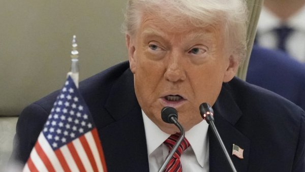 ТРАМП НАЈАВИО ЦАРИНЕ ОД 50 ОДСТО НА УВОЗ БАКРА ОД 1. АВГУСТА: Цена овог метала наставила да расте на светским берзама ТРАМП НАЈАВИО ЦАРИНЕ ОД 50 ОДСТО НА УВОЗ БАКРА ОД 1. АВГУСТА: Цена овог метала наставила да расте на светским берзама