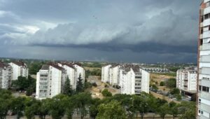 SUPERĆELIJSKE OLUJE BIĆE SVE ČEŠĆE: Strašne prognoze stručnjaka – ova tri regiona najranjivija
