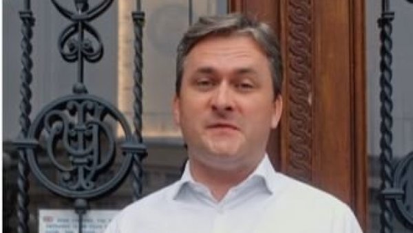 МИНИСТАР СЕЛАКОВИЋ: У Народном музеју у наредних 10 дана имате прилику да видите Мирослављево јеванђеље МИНИСТАР СЕЛАКОВИЋ: У Народном музеју у наредних 10 дана имате прилику да видите Мирослављево јеванђеље
