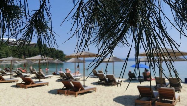 НА ОВОМ ГРЧКОМ ОСТРВУ СВЕ ЈЕ ЈЕФТИНИЈЕ: Цене као некад - туристи га још нису открили