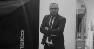 Ovo je mladić koji je pod sumnjivim okolnostima umro u Lipljanu: Telo pronađeno na putu