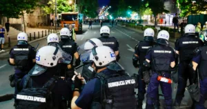 18 osoba privedeno nakon blokada u Srbiji: MUP se oglasio novim saopštenjem