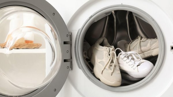 ШТА ЗНАЧИ ОЗНАКА КГ НА МАШИНИ? Све време сте у заблуди